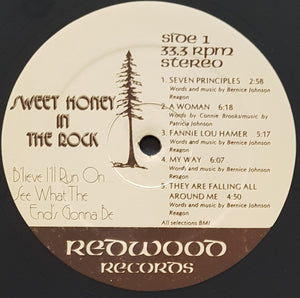 Sweet Honey In The Rock - B'lieve I'll Run On...See What The End's Gonna Be