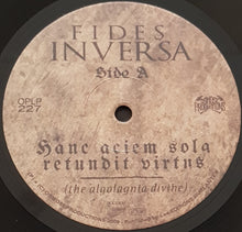 Load image into Gallery viewer, Fides Inversa - Hanc Aciem Sola Retundit Virtus
