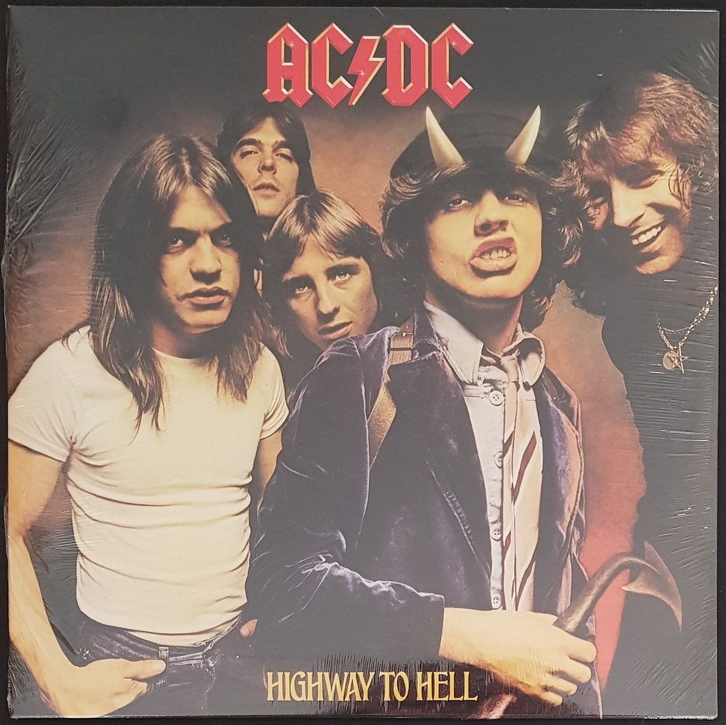 AC/DC - Highway To Hell