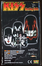 Load image into Gallery viewer, Kiss- Nesting Dolls