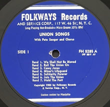 Load image into Gallery viewer, Pete Seeger - Talking Union &amp; Other Union Songs