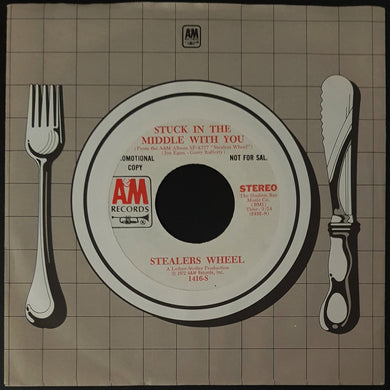 Stealers Wheel - Stuck In The Middle With You