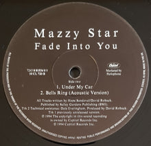 Load image into Gallery viewer, Mazzy Star - Fade Into You