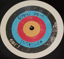 Load image into Gallery viewer, Crowded House - Intriguer