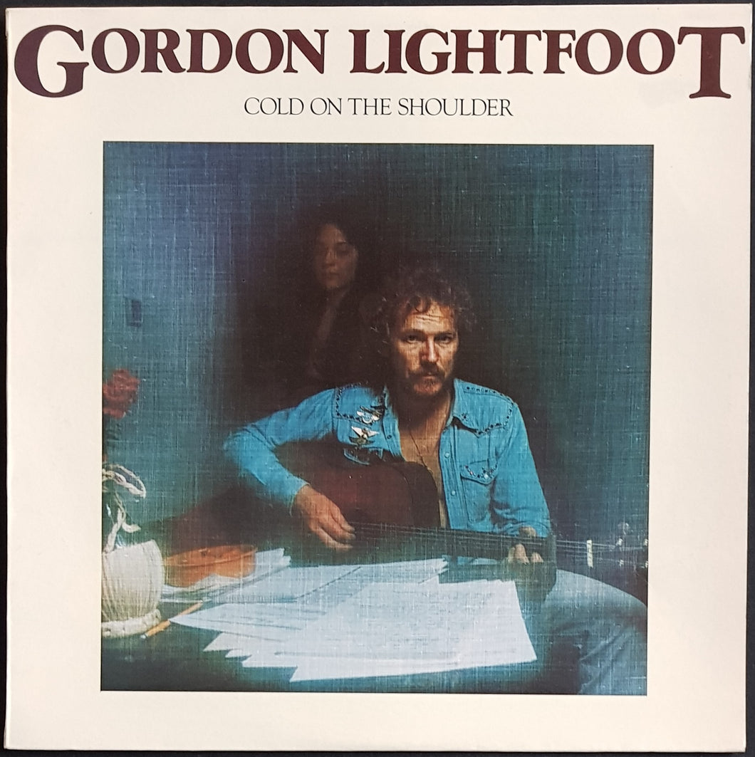 Gordon Lightfoot - Cold On The Shoulder