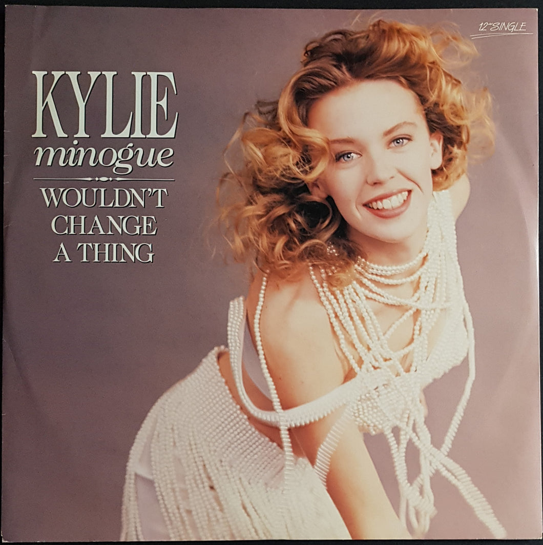 Kylie Minogue - Wouldn't Change A Thing