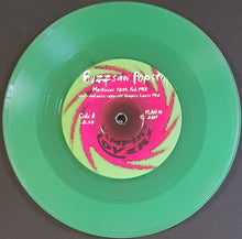 Load image into Gallery viewer, Vampire Lovers - Buzzsaw Popstar - Green Vinyl
