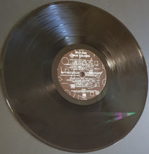 Load image into Gallery viewer, Split Enz - True Colours