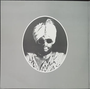 Isaac Hayes & Dionne Warwick- A Man And A Woman