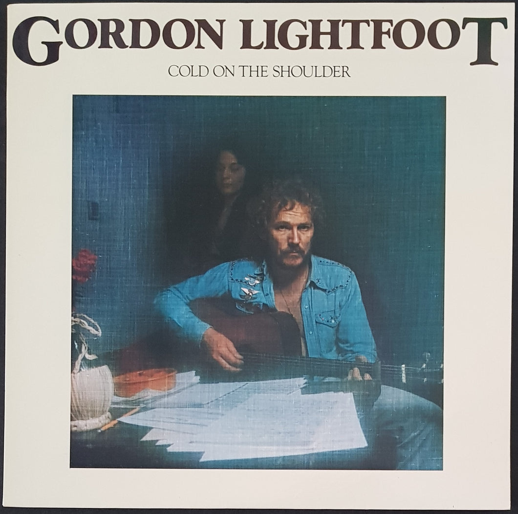 Gordon Lightfoot - Cold On The Shoulder