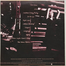 Load image into Gallery viewer, Suzanne Vega  - Solitude Standing