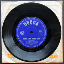 Load image into Gallery viewer, Mighty Avengers - So Much In Love