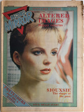 Load image into Gallery viewer, Status Quo - Record Mirror