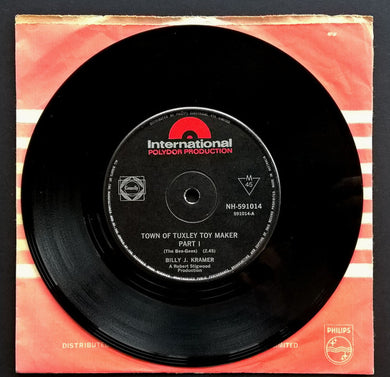 Billy J. Kramer & The Dakotas - Town Of Tuxley Toy Maker Part 1