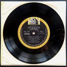 Load image into Gallery viewer, Marilyn Monroe - River Of No Return