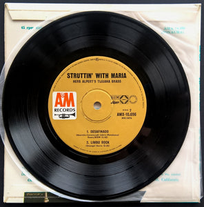 Herb Alpert & The Tijuana Brass - Struttin' With Maria