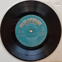 Load image into Gallery viewer, Beatles - The Beatles&#39; Hits